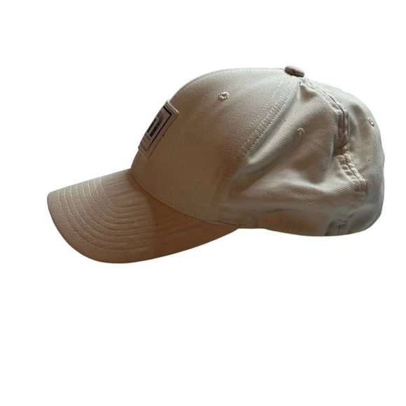 TravisMathew Unisex White Flexfit Cap L-XL Casual Embroidered Logo - Picture 6 of 13